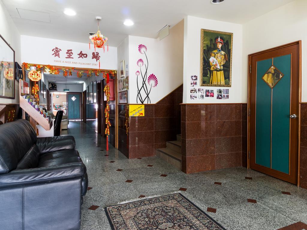 Reddoorz Near Aljunied Mrt Hotell Singapore Eksteriør bilde