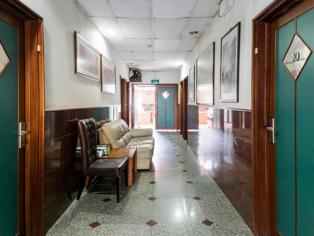 Reddoorz Near Aljunied Mrt Hotell Singapore Eksteriør bilde