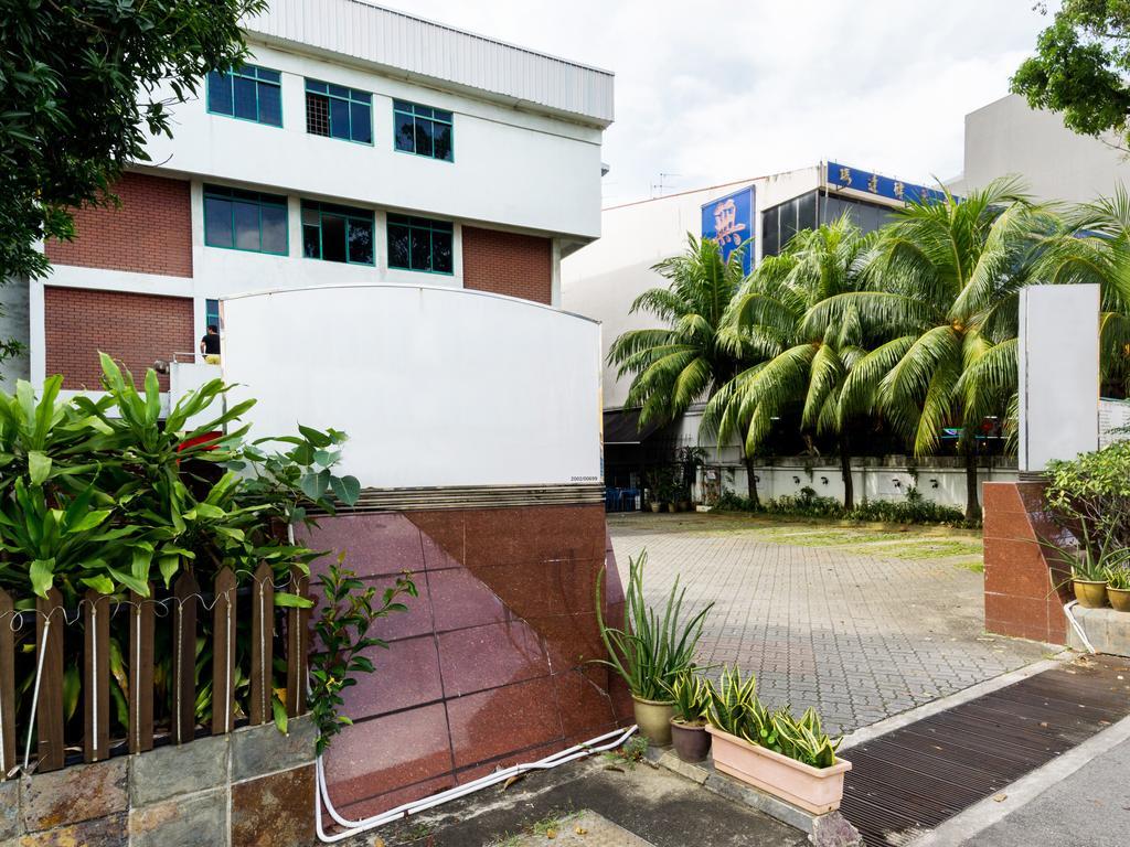 Reddoorz Near Aljunied Mrt Hotell Singapore Eksteriør bilde