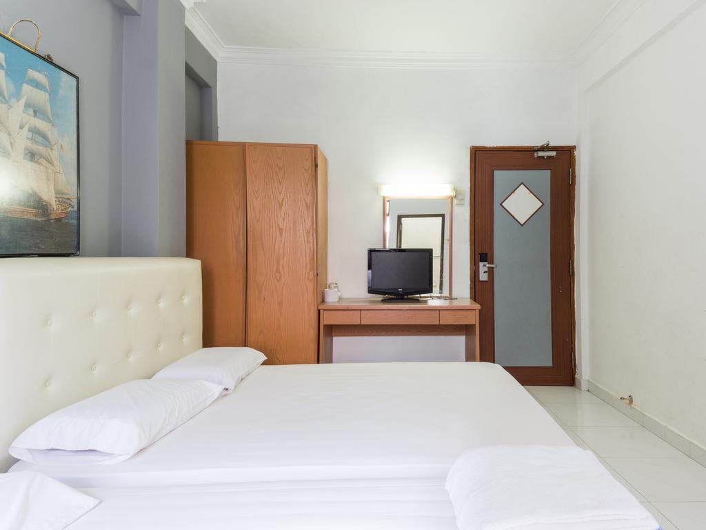 Reddoorz Near Aljunied Mrt Hotell Singapore Eksteriør bilde